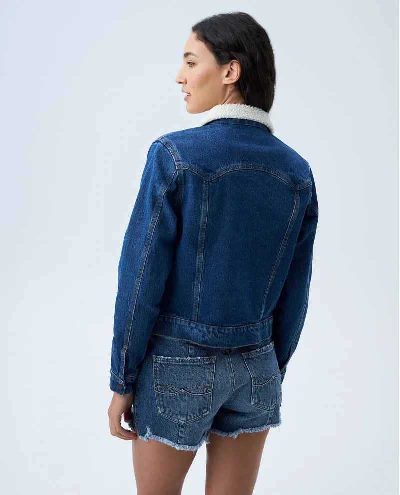 Chaqueta tipo Trucker para mujer