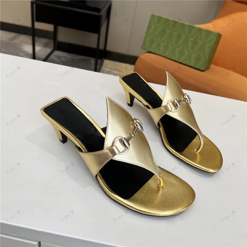 Sandalias para mujeres de alta calidad más nuevas tacones de metal hebillas de metal sexy zapatillas sexy luxury slingback clási