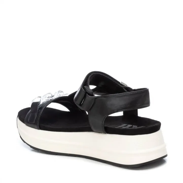 Sandalias plataformas Xti 141413 negras con abalorio delantero